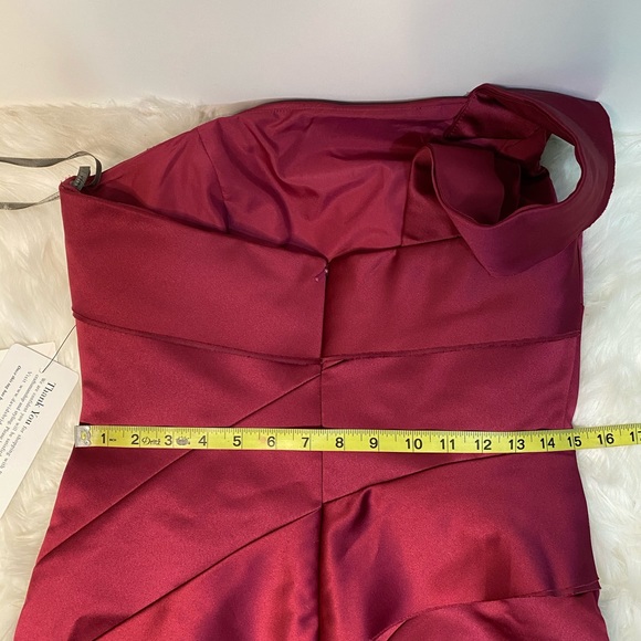 WHITE by Vera Wang Gown size 8 NWT - Picture 11 of 16